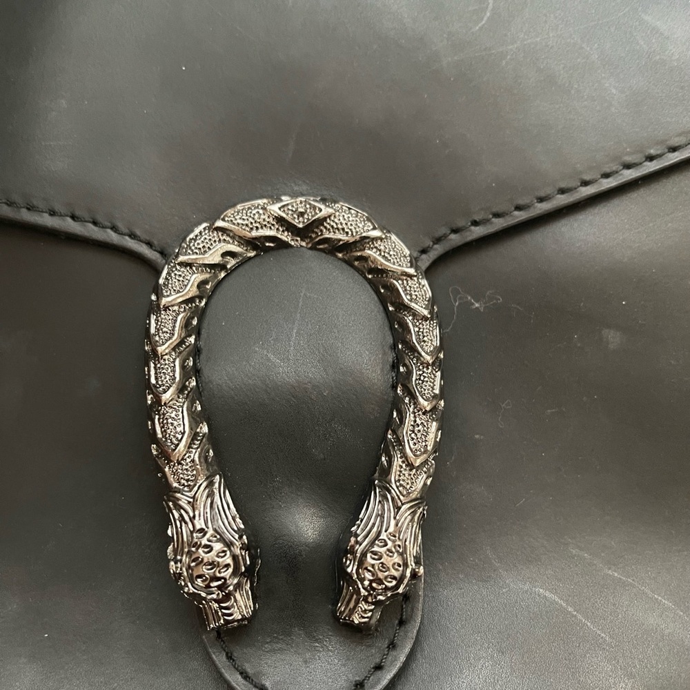 Isabella Rhea - Picture 2 of 6